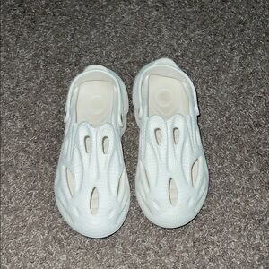 Mens White Slip-On Shoes